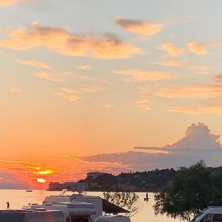 Bonita Houseboat Apartment Portorose ภายนอก รูปภาพ