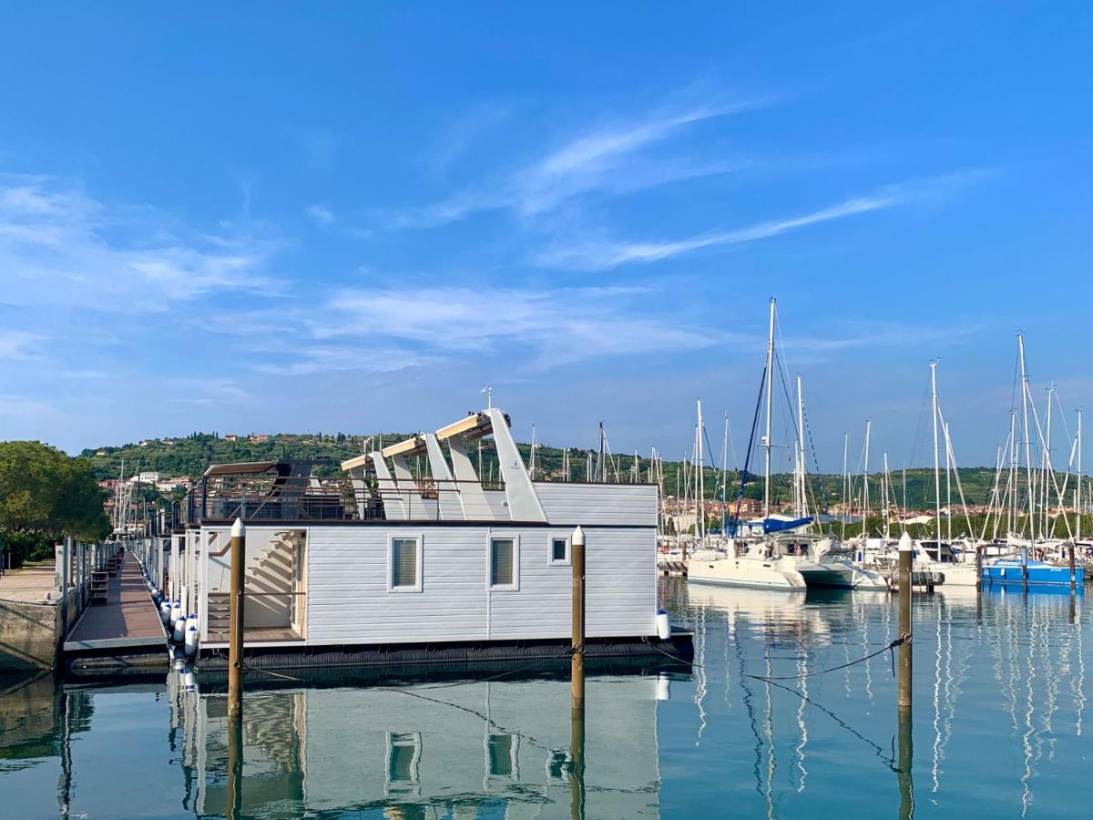 Bonita Houseboat Apartment Portorose ภายนอก รูปภาพ